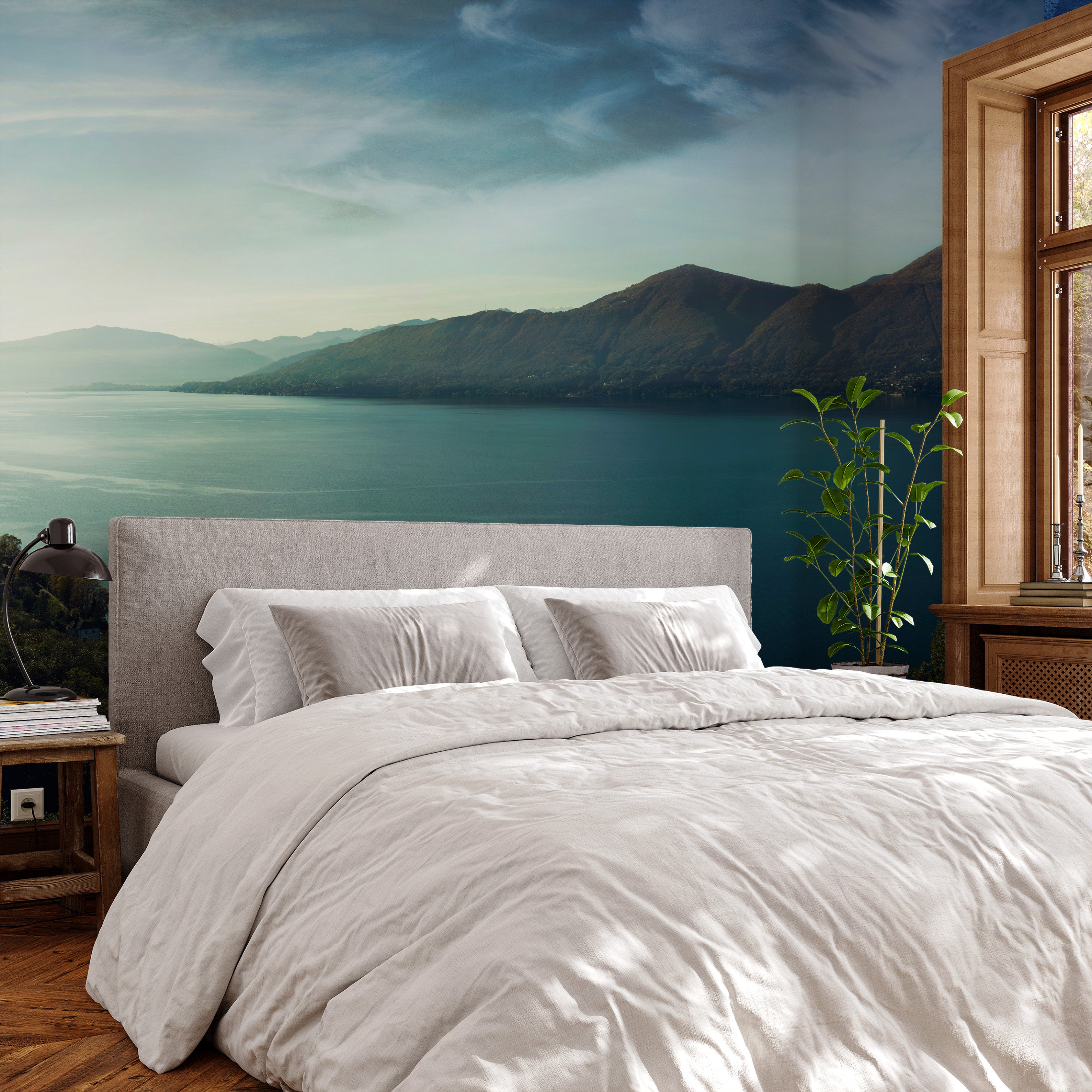 Lakefront Vista Majesty