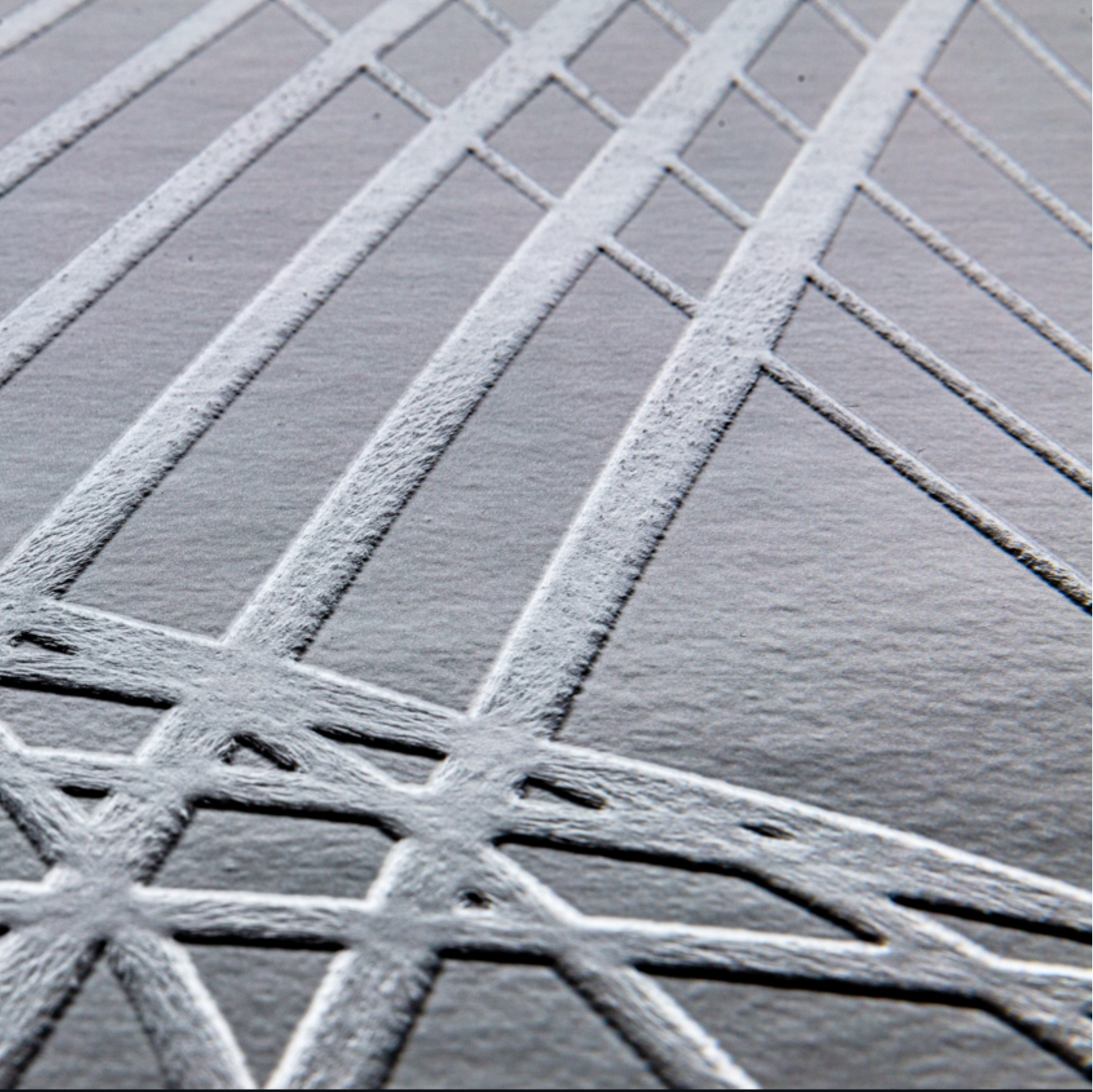 3D Silver Linear Flow
